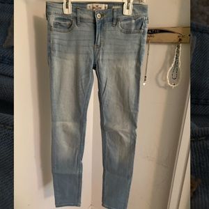 Hollister Low Rise Super Skinny Jeans